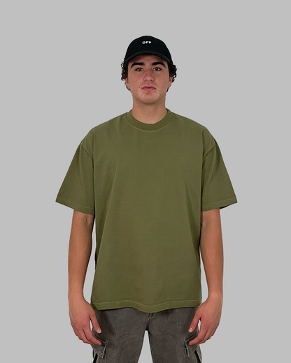 Camiseta 240GSM Oversized Olivo